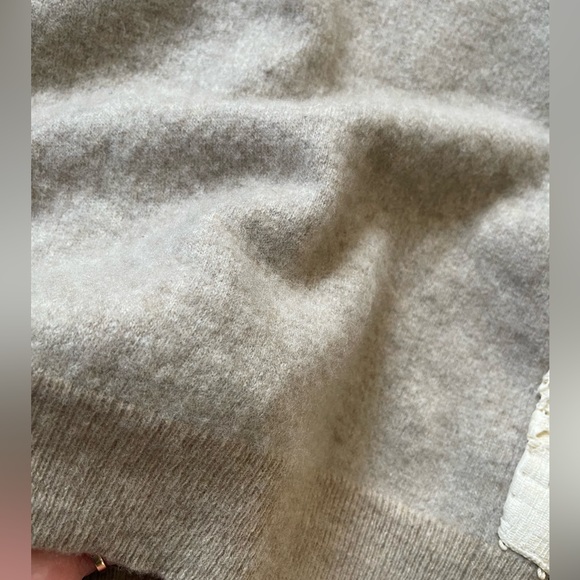 Fabrique Matinee oatmeal color cardigan - Picture 12 of 15